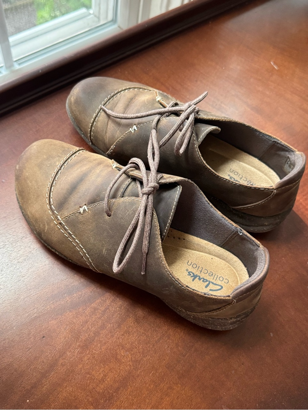 Clarks Roseville Rio Women’s Brown Lace-Up Shoes, Size 7